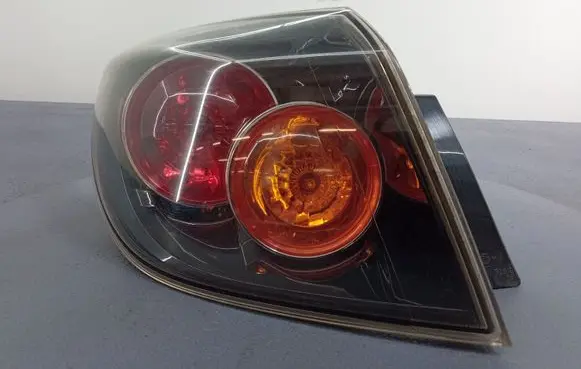 Mazda 3 I Rear/tail lights P2912