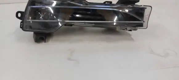 Tesla Model 3 Front fog light 162479700A DC521201A0156