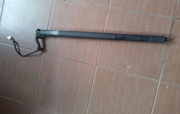 Tesla Model X Tailgate/trunk strut/damper