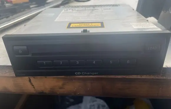 Audi A6 S6 C6 4F CD/DVD changer 4F0035110A 4F0035110