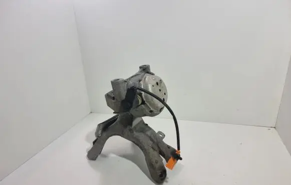 Audi A6 S6 C7 4G Engine mounting bracket 8K0199308BE
