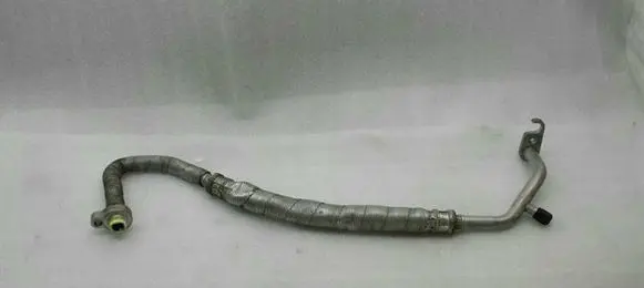 Jaguar XK - XKR Air conditioning (A/C) pipe/hose C2P13142