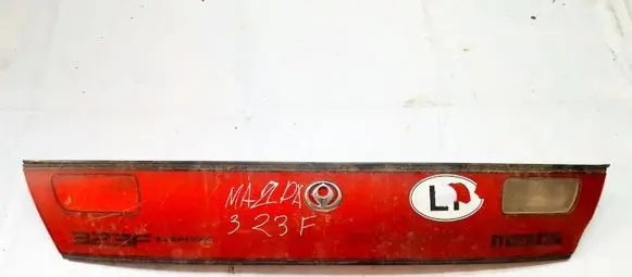 Mazda 323 F Trunk door license plate light bar 0431441 043-1441