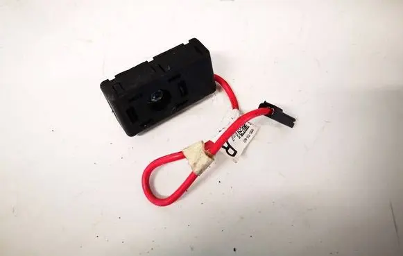 Tesla Model 3 Antenna control unit 168020900A