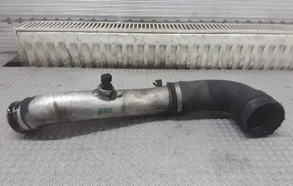 BMW 7 E65 E66 Intercooler hose/pipe