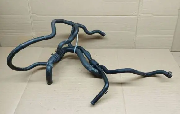 Audi A1 Engine coolant pipe/hose 6R0122101CA ZD241109