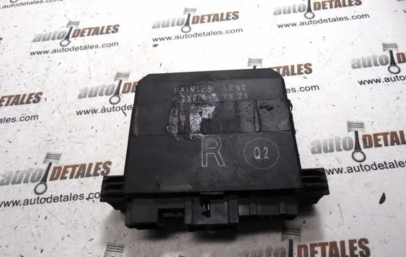 Mercedes-Benz E W210 Door control unit/module A2108207826