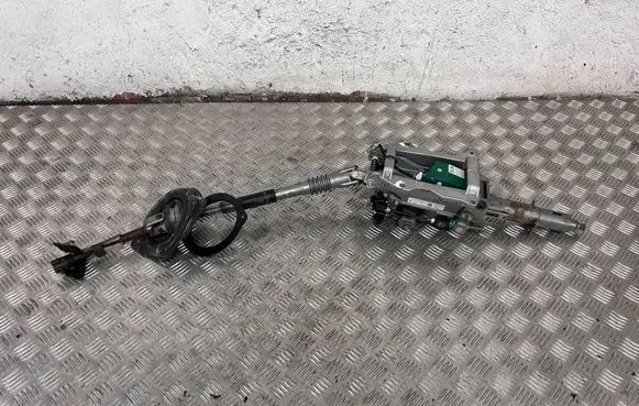Maserati Quattroporte Steering wheel axle 06700067910