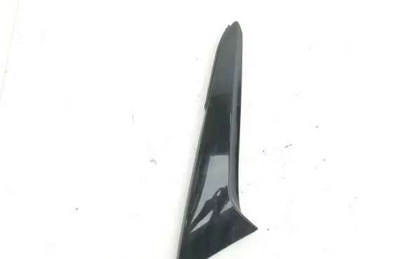 Mazda CX-30 Rear glass trim DFR5B09B2