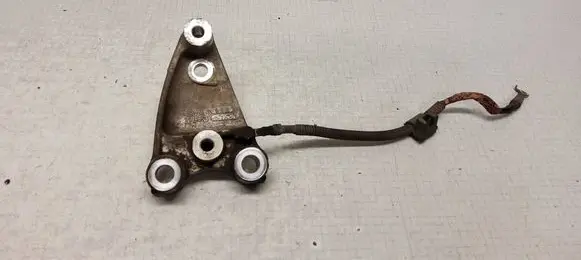 Honda Civic Engine mounting bracket ZHF3060626 68104780