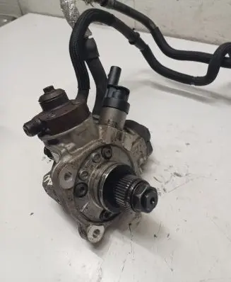 Fuel injection high pressure pump