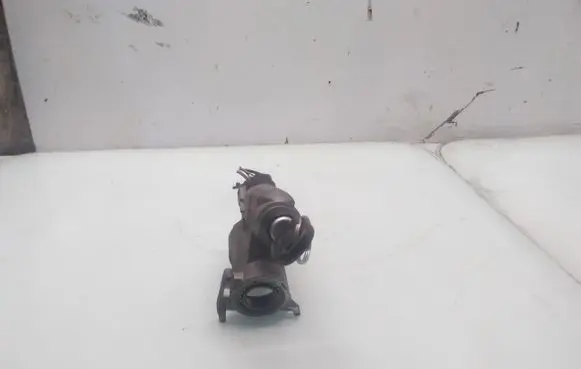 Volkswagen PASSAT B4 Ignition lock 357905851