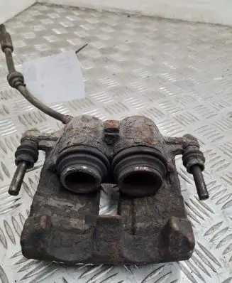 Opel Vivaro Front brake caliper