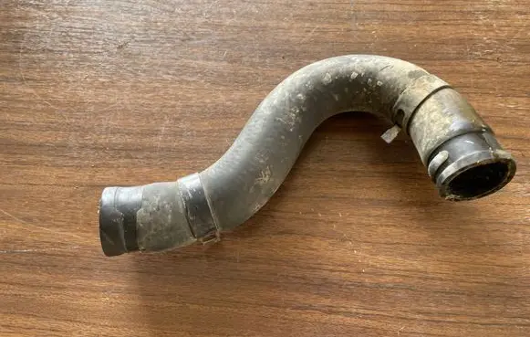 KIA Sorento Engine coolant pipe/hose 254113E000