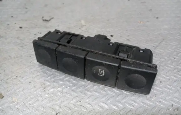 Ford Fiesta Windscreen/window heater switch 2S6T18C621AC