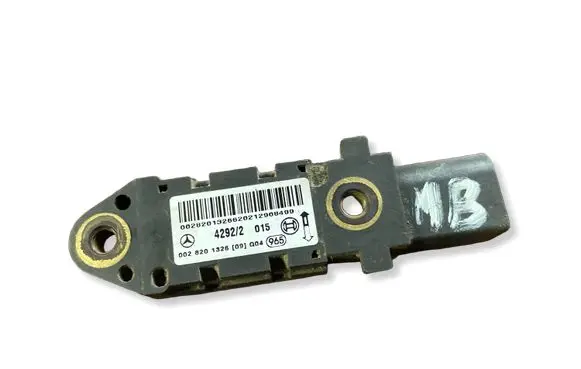 Mercedes-Benz E W211 Airbag deployment crash/impact sensor 0028201326