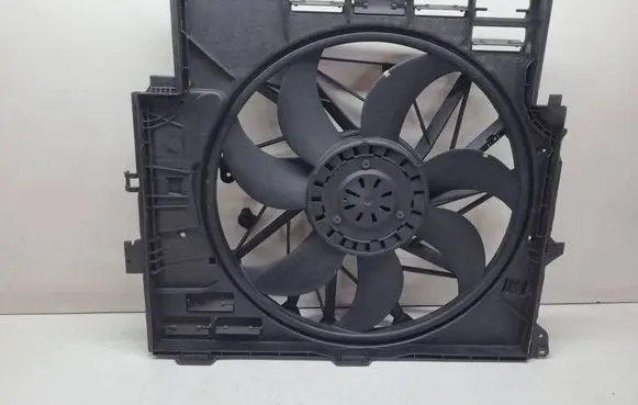 BMW X3 F25 Electric radiator cooling fan 7593847 17427593847