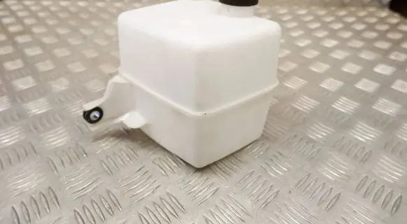 Intake resonator