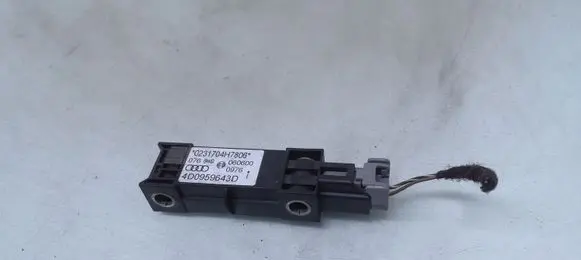 Audi A8 S8 D2 4D Airbag deployment crash/impact sensor 4D0959643D 0231704H7806