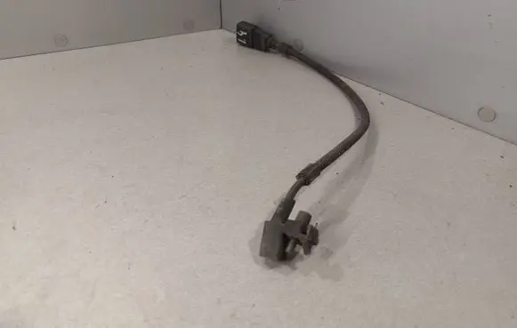 Volkswagen Golf IV Crankshaft position sensor 9805940