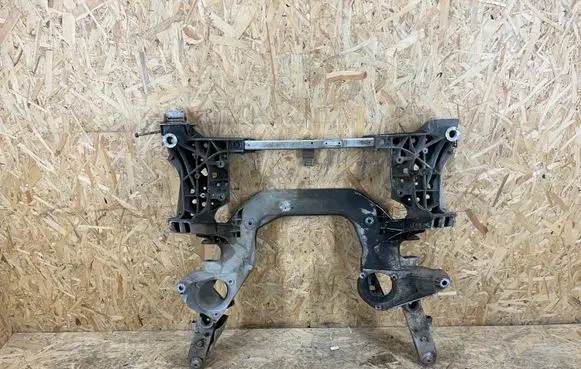 BMW 5 F10 F11 Front subframe 6797647