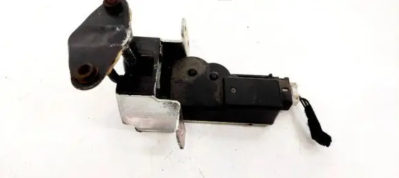 Chevrolet Captiva Central locking motor 