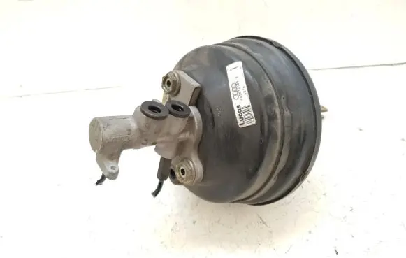 Audi A8 S8 D2 4D Brake booster 4D0612105E