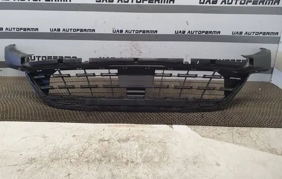 Renault Captur II Front bumper lower grill 620260503R