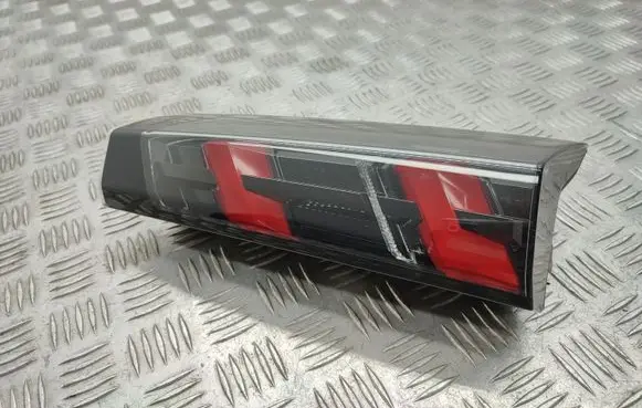Peugeot 2008 II Tailgate rear/tail lights FR26950232