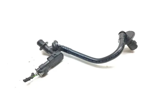 Audi A4 S4 B9 8W Vacuum line/pipe/hose 5Q0906207
