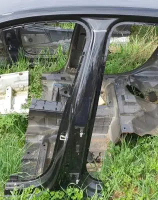 Audi A4 S4 B9 8W Pillar (middle) 
