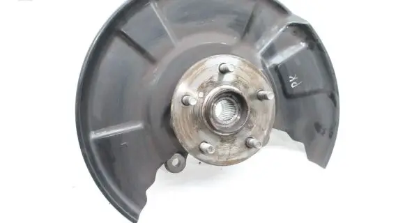 Toyota Yaris XP210 Front wheel hub