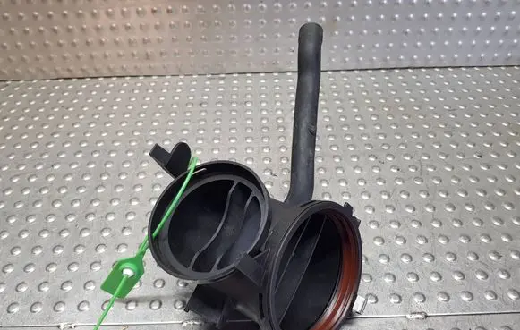 Mercedes-Benz ML W164 Air intake hose/pipe S26370532 A2721400118
