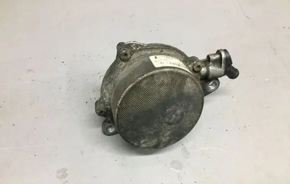 BMW X5 E53 Vacuum pump 7787066C 03T313112