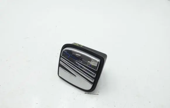 Seat Exeo (3R) Tailgate/boot open switch button 6J4827565