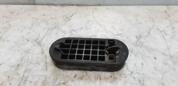 Audi A8 S8 D4 4H Jacking socket point 4H0802845B