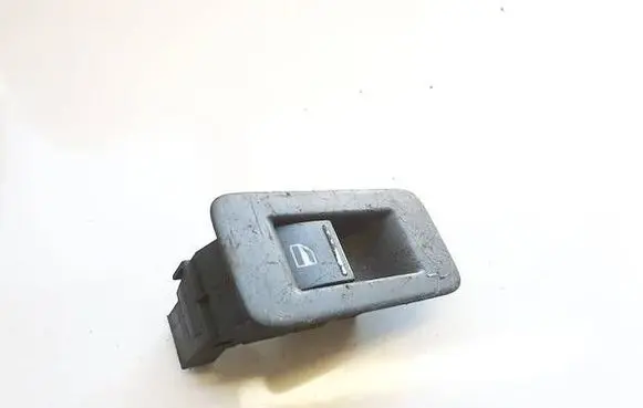 Volkswagen Touareg I Electric window control switch 7L6959851B