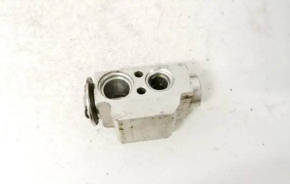 Seat Alhambra (Mk2) Air conditioning (A/C) expansion valve 7n0820712b 52431288