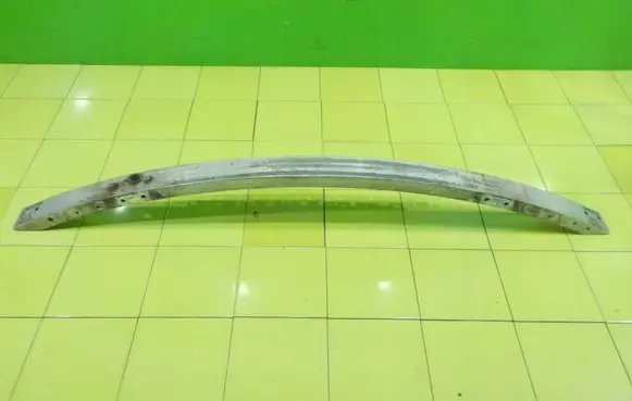 Mercedes-Benz E W212 Front bumper support beam PRZOD