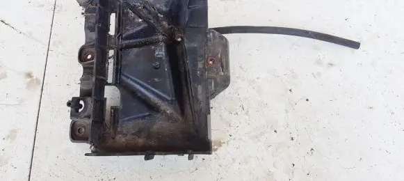 Volkswagen Fox Battery box tray 