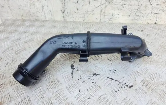 Opel Insignia A Intercooler hose/pipe 13240176