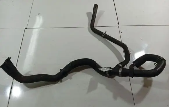 Volvo S40 Engine coolant pipe/hose 2027463
