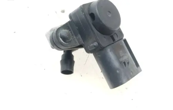 BMW 1 E81 E87 Air pressure sensor 7566784 6PD7500