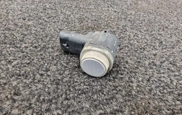 Audi A8 S8 D4 4H Parking PDC sensor 4H0919275