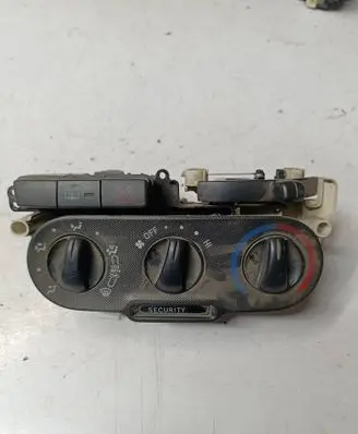 Toyota Yaris Climate control unit
