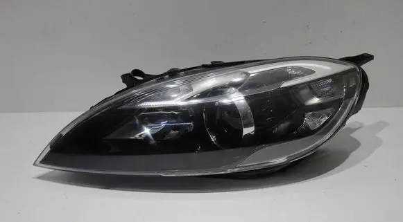 Volvo V40 Headlight/headlamp 31283332 7226100000
