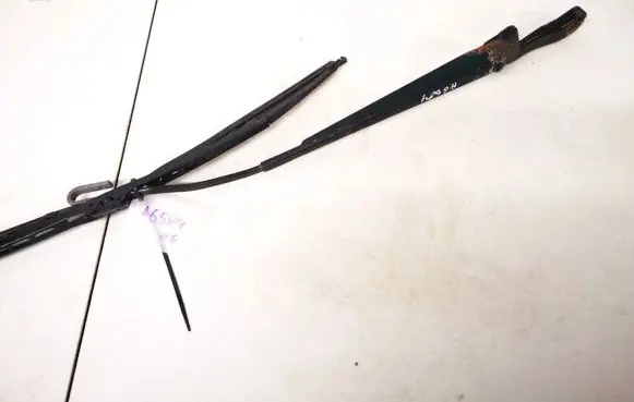 Skoda Fabia Mk1 (6Y) Front wiper blade arm 6y1955409