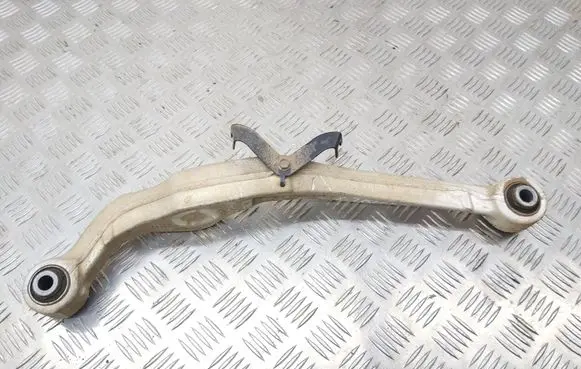 Nissan X-Trail T32 Rear upper control arm/wishbone