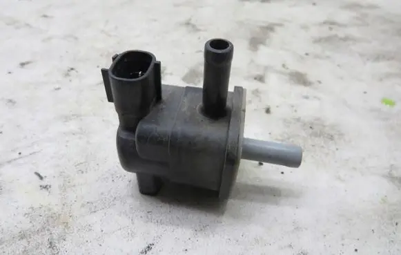 Peugeot 307 Valve vacuum 90910-WC003