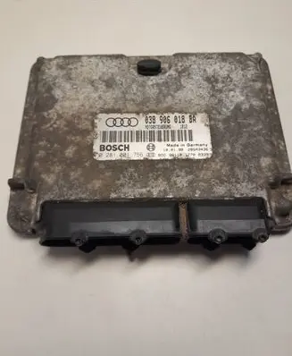 Audi A3 S3 8L Engine control unit/module 038906018BA 28SA3436 0281001756